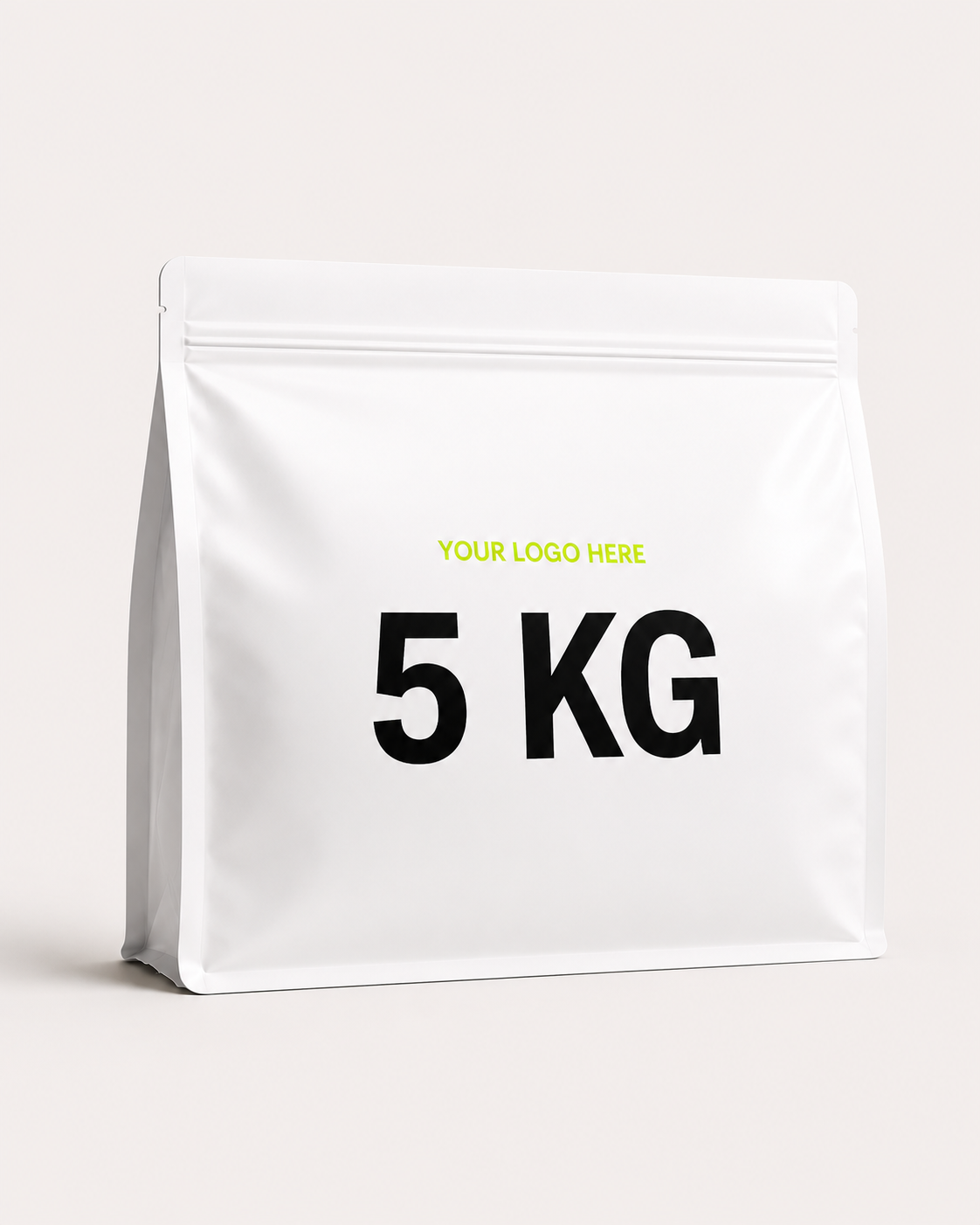 Mockup sacco formato 4-6 kg con logo e taglia stampati